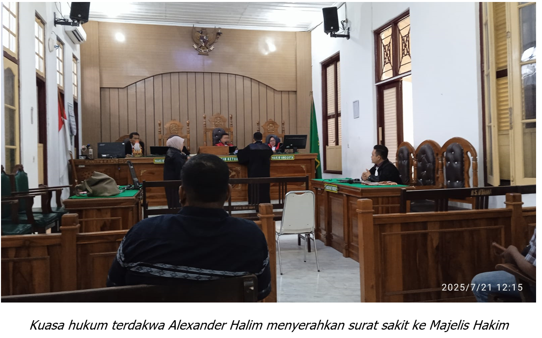 Terdakwa Alexander Halim Sakit, Sidang Ditunda